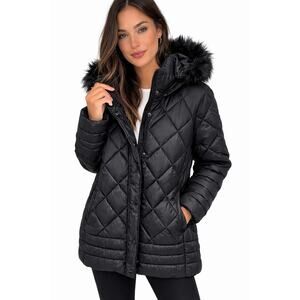 Big Chill Women's Black Puffer Jacket Hoodie Fux Fur Trim Size 3X Zipper Snaps